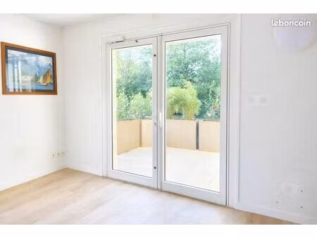 bureaux 46 m² arradon