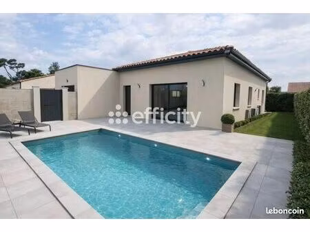 villa 4 pièces 95 m²