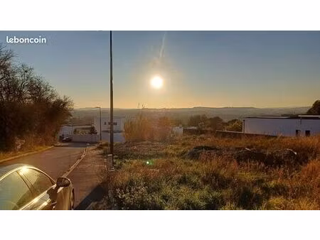 terrain rare  quartier haut de gamme