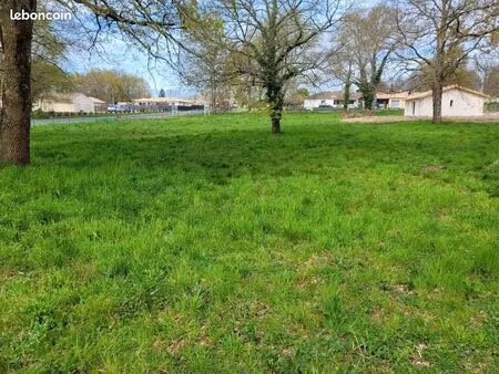 terrain 1 300 m² artigues pres bordeaux