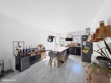 appartement 4 pièces - 77m²