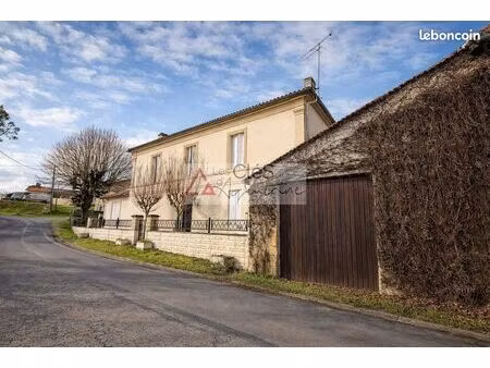 maison 7 pièces 271 m²