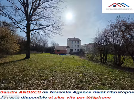maison individuelle de 240 m² comprenant 6 chambres