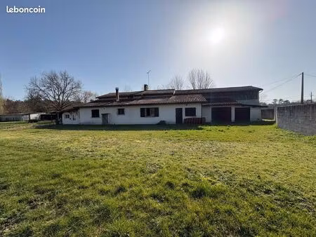 maison 5 pièces 156 m²