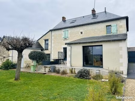 maison 8 pièces 165 m²