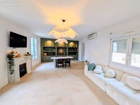 maison de caractère avec patio piscine et garage