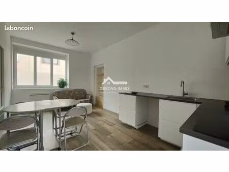 appartement 3 pièces 46 m²