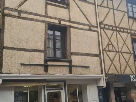 maison historique plein centre de st rambert 92 m2 – duplex et local commercial
