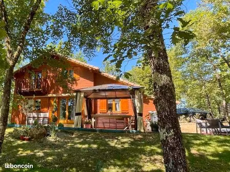 chalet 5 pièces 92 m²