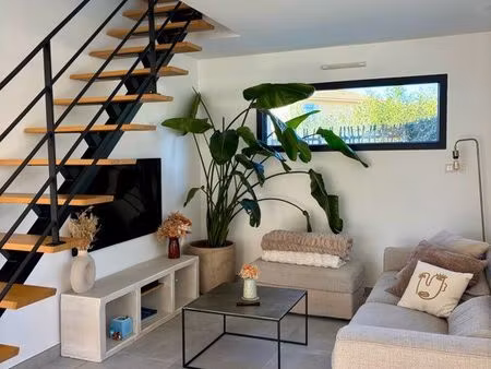 maison individuelle avec piscine