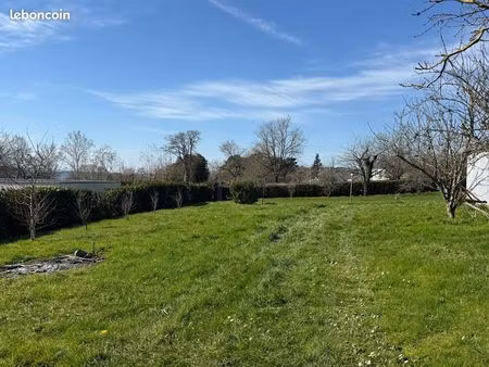 superbe terrain a batir