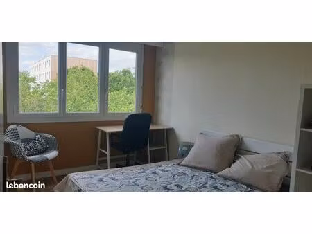 t3 - 62 m² lumineux – 2 chambres – traversant – rénové – fibre – disponible