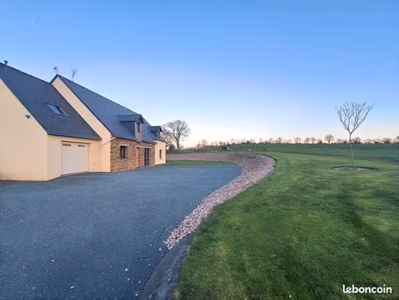 maison 7 pièces 176 m²