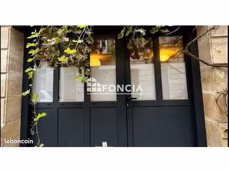 exclusivité foncia – au cœur du quartier très recherché des chartrons  nous vous proposons