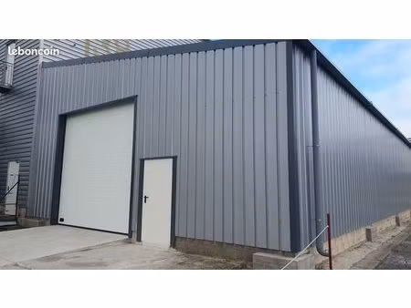 local d’activité  entrepôt 250m²