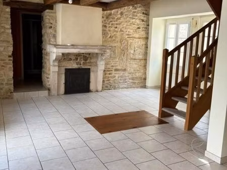 maison 90 m² biesles