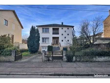maison 9 pièces 167 m²