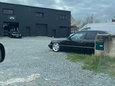 local professionnel stockage possibilité bureau