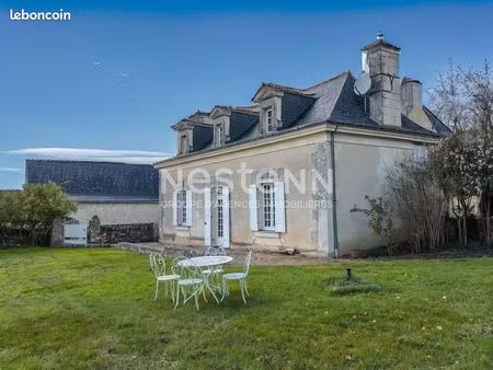 propriété 8 pièces 172 m²