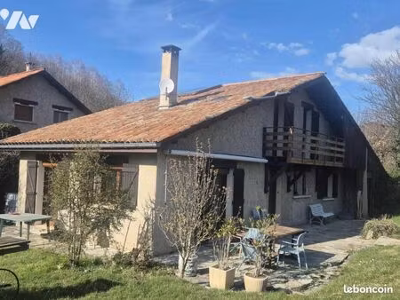 maison 5 pièces 97 m²