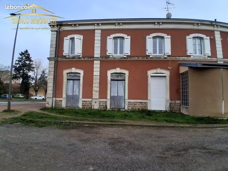 appartement 3 pièces 85 m²