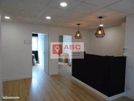 bureaux 100 m² perols