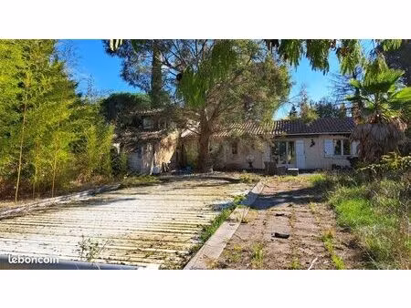 maison 6 pièces 184 m²