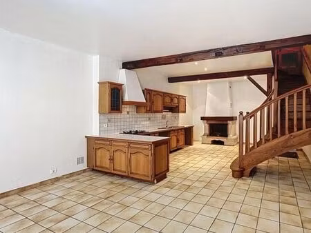 maison de ville a louer