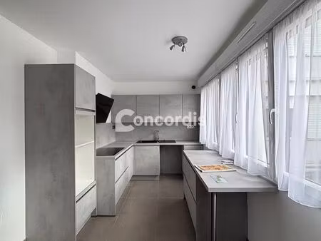 appartement 4 pièces 75 m²