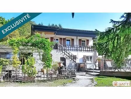 propriété 5 pièces 116 m²