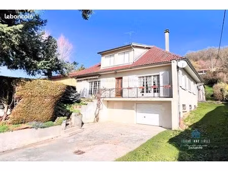 maison 7 pièces 150 m²