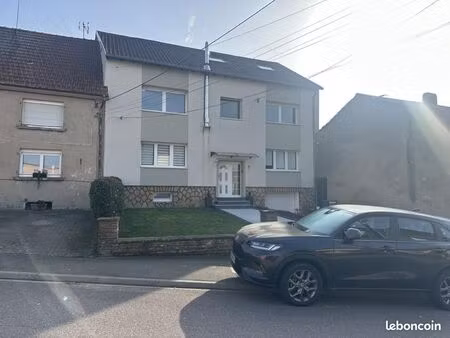 maison 9 pièces 234 m²