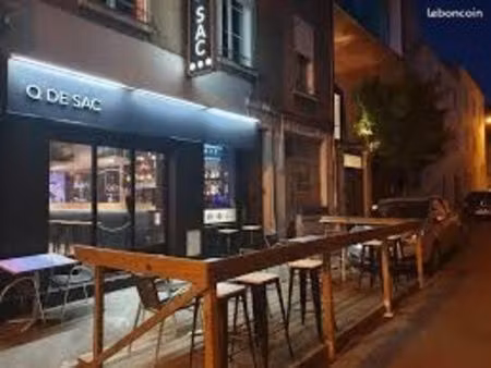 local d'activité 152 m²