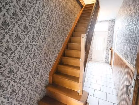 maison 6 pièces 105 m²