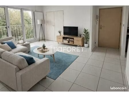 appartement 3 pièces 50 m²