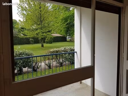 vente appartement 3 pièces et box voiture quartier capeyron