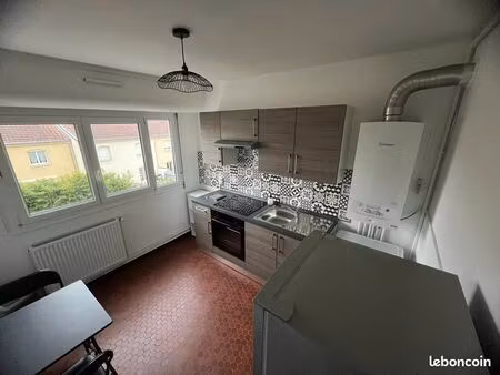 t1 meublé 31 m² – résidence sécurisée – parking