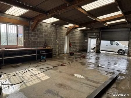 entrepôt proche leroy merlin