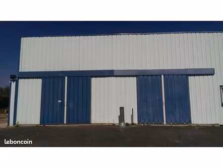 local d'activités ou stockage