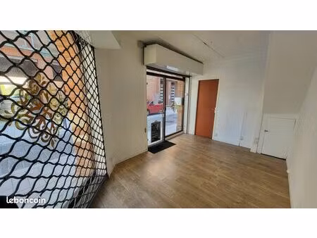 local commercial à louer