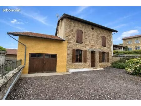 ? maison rénovée 140 m² – 4 chambres – terrain 1000 m² – garage double