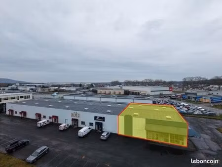 local 450 m² jouy-aux-arches