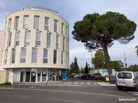 ? à louer — local professionnel le parc de la lyre — montpellier