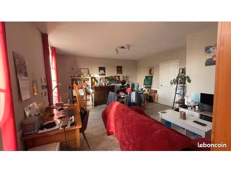 appartement 2 pièces 52 m²
