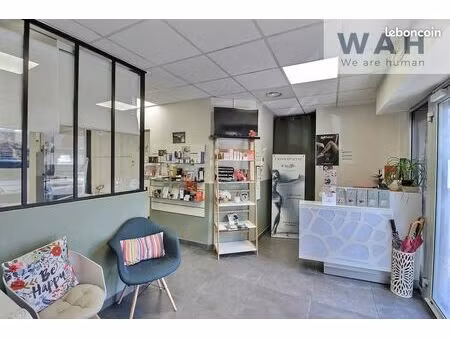 local 50 m² saint-gély-du-fesc