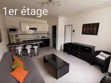 vend petit immeuble de 2 appartements en centre ville