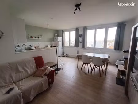 appartement 1 pièce 56 m²