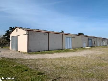 locaux de dépôt  stockage  à muret sud