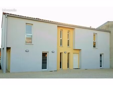 bureau aucamville 20m2 dans cabinet paramédical