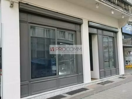 local commercial 155 m²